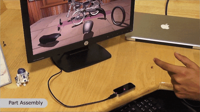 Gestural interaction with a virtual motorcycle using Leap Motion