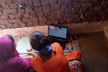 Students control the position/orientation of the tangible toilet/soak pit under various scenarios